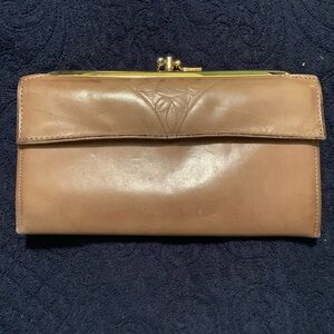 Vintage Rolfs Kiss lock wallet